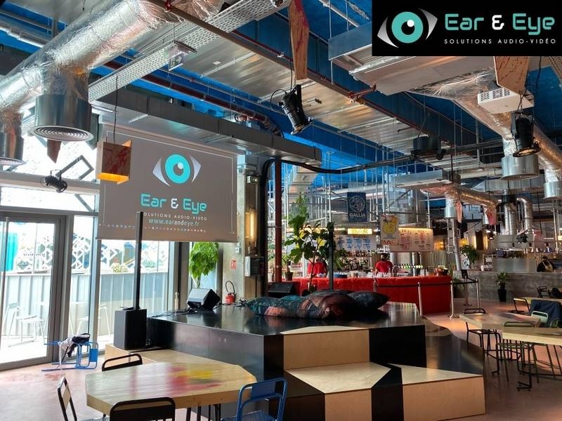 Intégration d'un vidéoprojecteur et écran de projection pour un restaurant à Lyon, Lyon, Ear and Eye