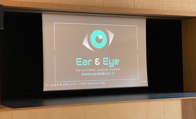 Installation d’équipement audio et vidéo dans une salle des fêtes à Annonay, Lyon, EAR AND EYE